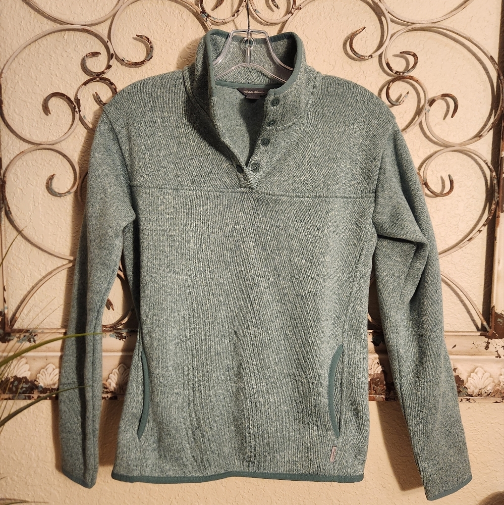 🦄 Eddie Bauer light green Pullover XS